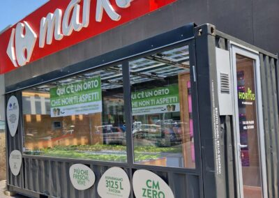 Carrefour porta la produzione a chilometro zero davanti al punto vendita